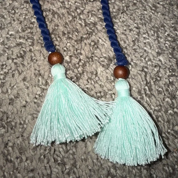 VS multi bikini bundle underwire halter crisscross 32d & Scheeky bottoms,1 ties - Picture 5 of 16